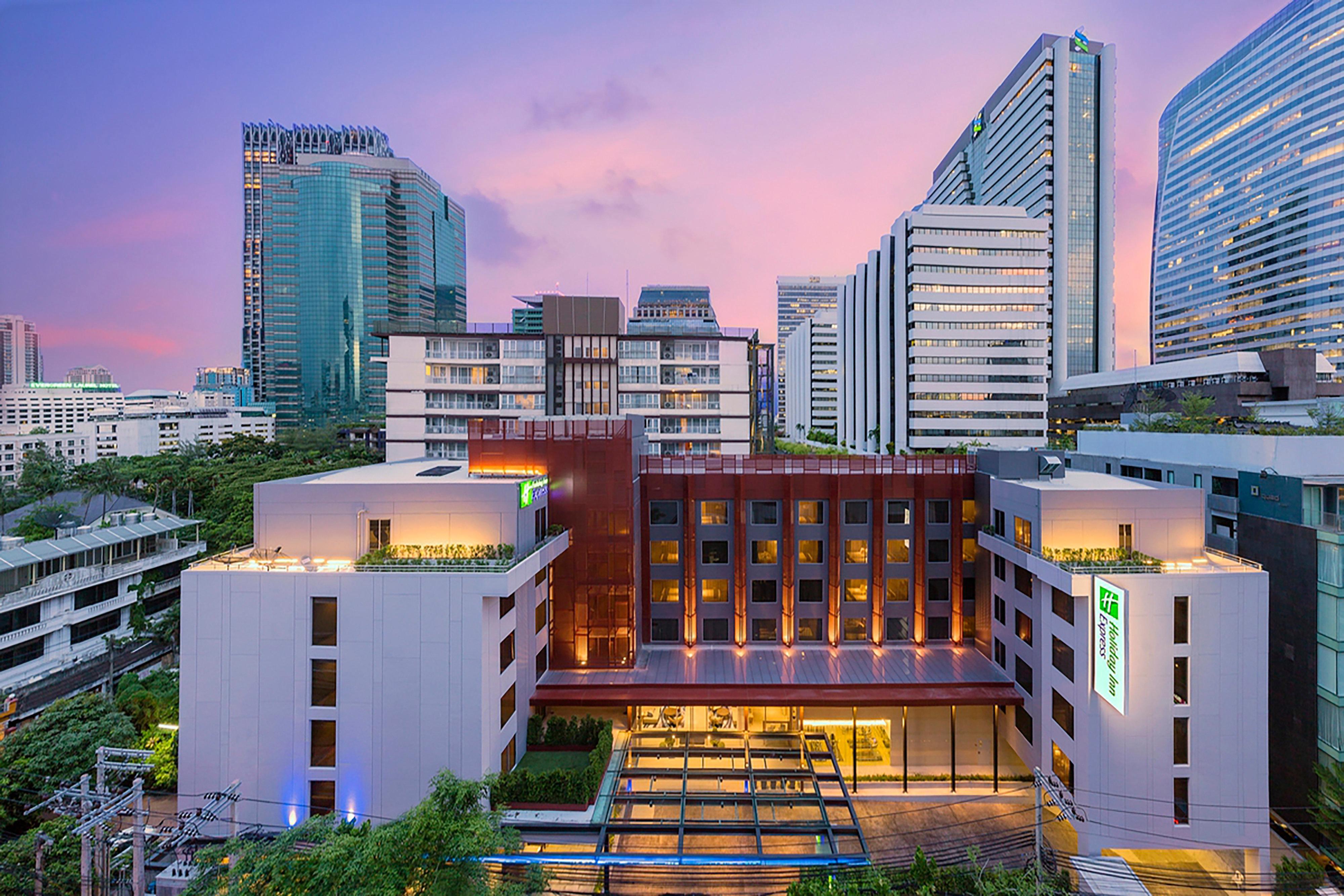 Holiday Inn Express Bangkok Sathorn, An Ihg Hotel Экстерьер фото